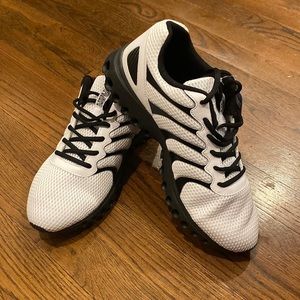 Men’s 10 K-Swiss Tubes Confort 200